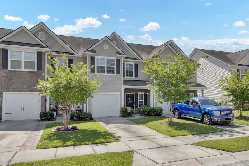 1071 Bennington Dr, Charleston, SC 29492