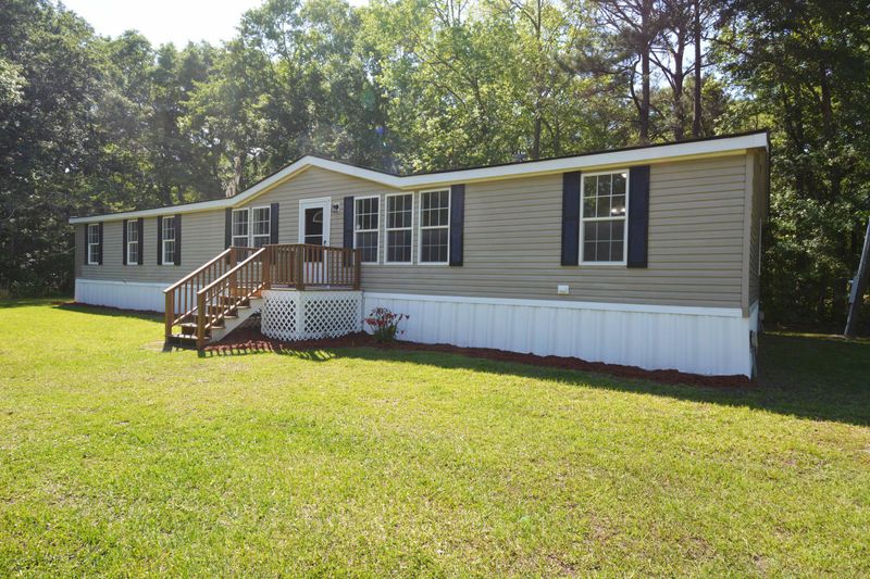 1143 Hamlin Rd, Mount Pleasant, SC 29466