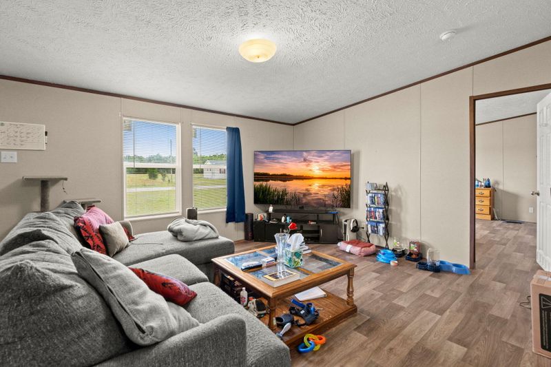 226 Pine Bay Dr, Saint Stephen, SC 29479