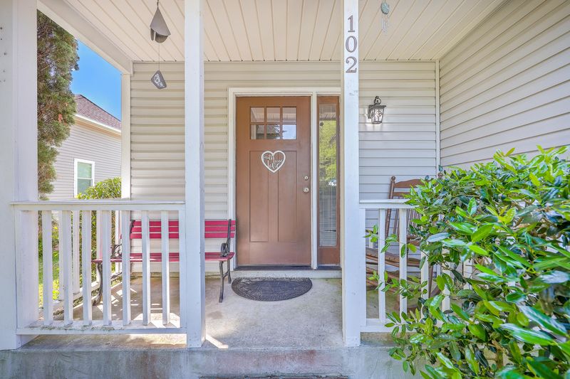 102 Ashton Dr, Goose Creek, SC 29445