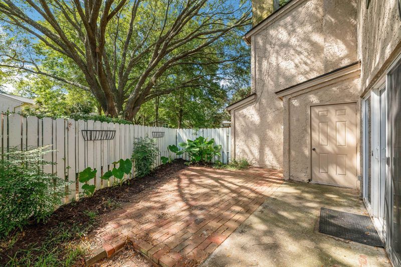 1160 Monaco Dr, Mount Pleasant, SC 29464