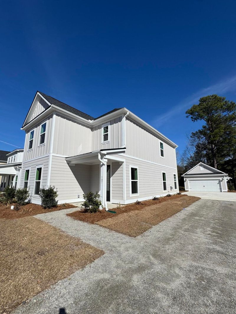 107 Pine Waters Ln, Summerville, SC 29483