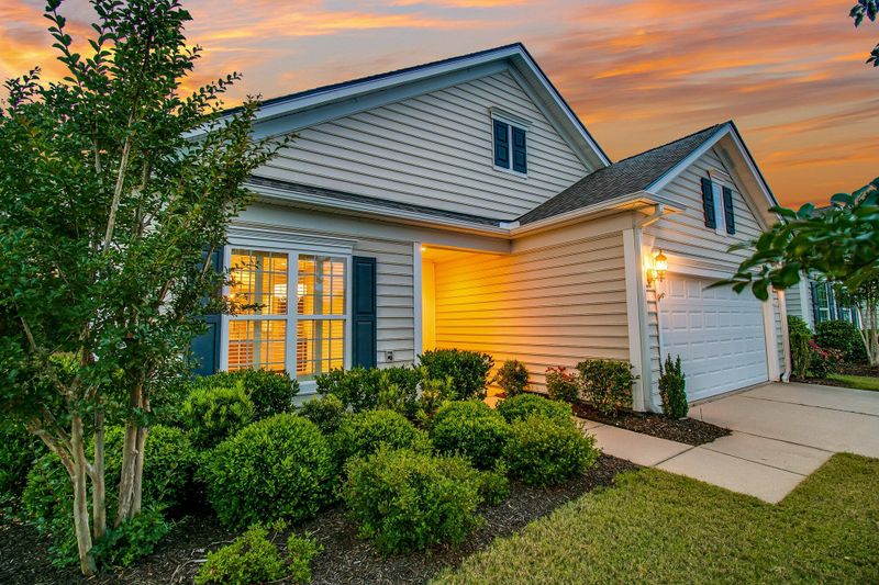 513 Tranquil Waters Way, Summerville, SC 29486