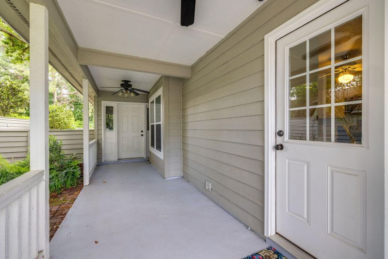 1484 Kinloch Ln, Mount Pleasant, SC 29464