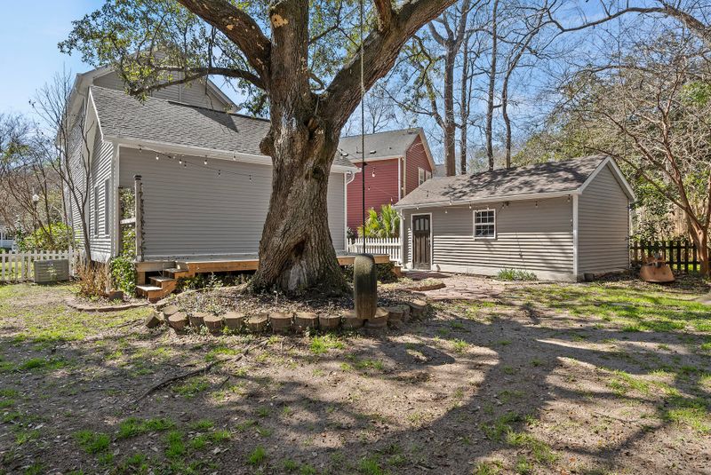 5516 Alexis Ct, North Charleston, SC 29406