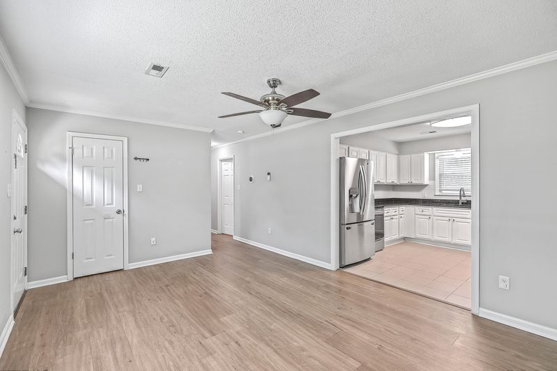 7630 Vanderbrook Pl, North Charleston, SC 29420