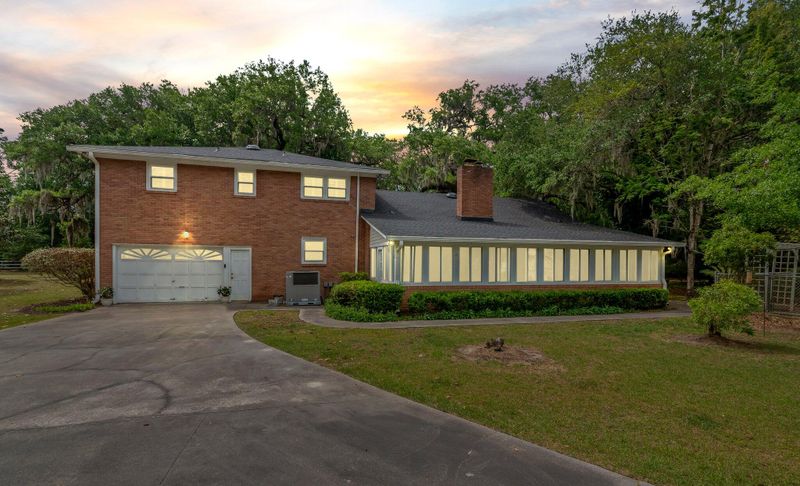 7019 Old Jacksonboro Rd, Ravenel, SC 29470