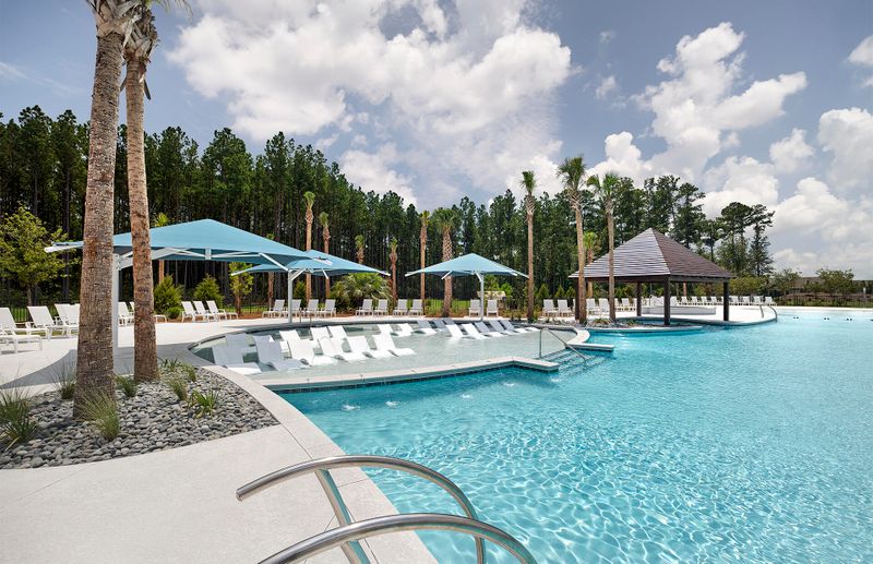 621 Coral Bells Ln, Summerville, SC 29486