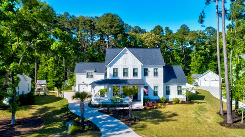 1086 Reserve Ln, Awendaw, SC 29429