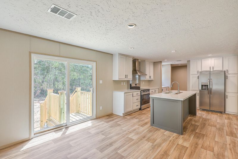 870 Devines Way, Cross, SC 29436