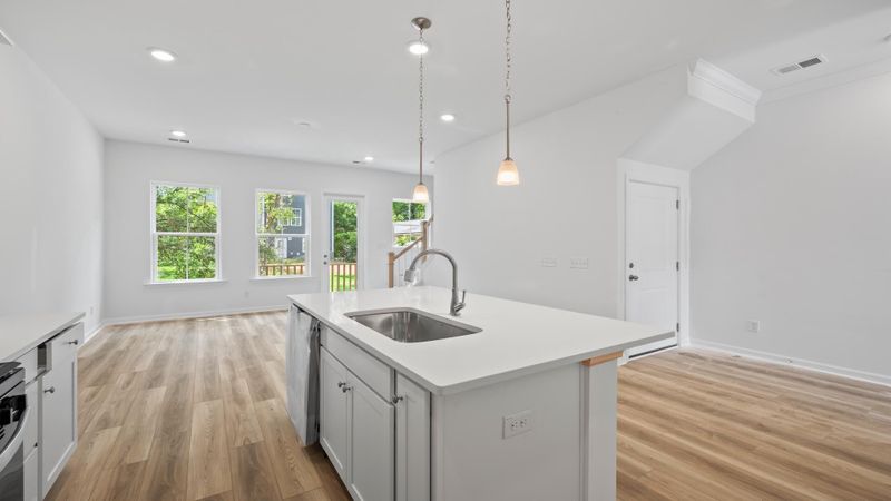 4072 O'hear Ave #6, North Charleston, SC 29405