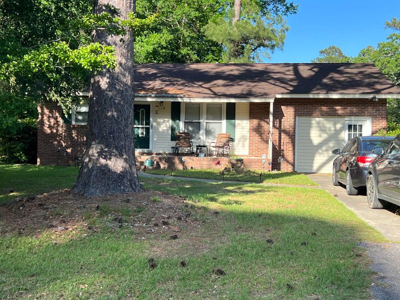 119 Oakdale Dr, Summerville, SC 29483
