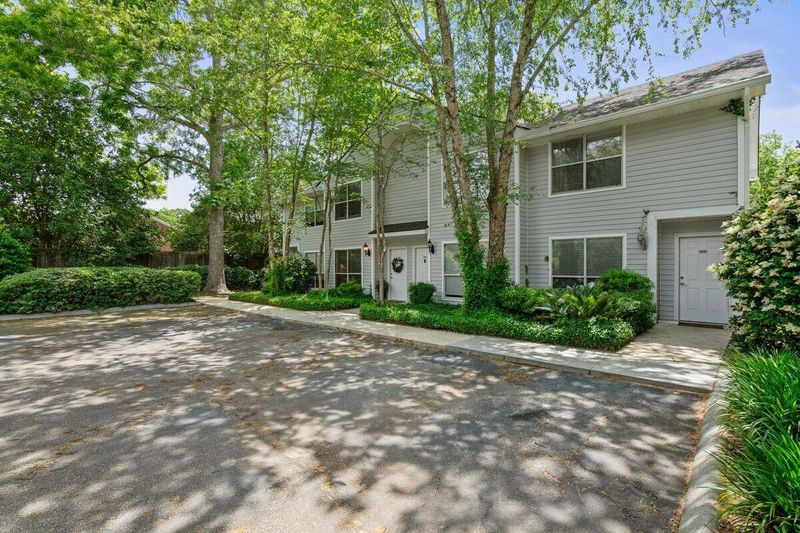 252 Howle Ave #C2, Charleston, SC 29412