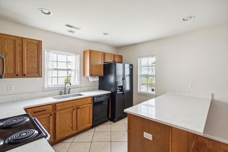 232 Jackson St, Goose Creek, SC 29445