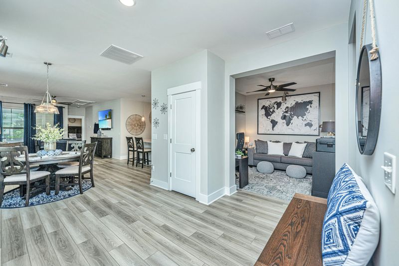 132 Helena Park Dr, Summerville, SC 29486