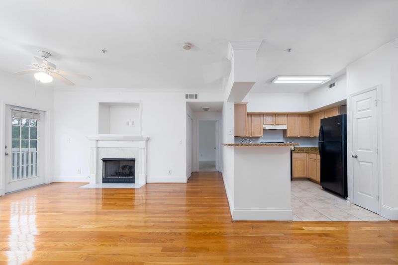 700 Daniel Ellis Dr #3205, Charleston, SC 29412