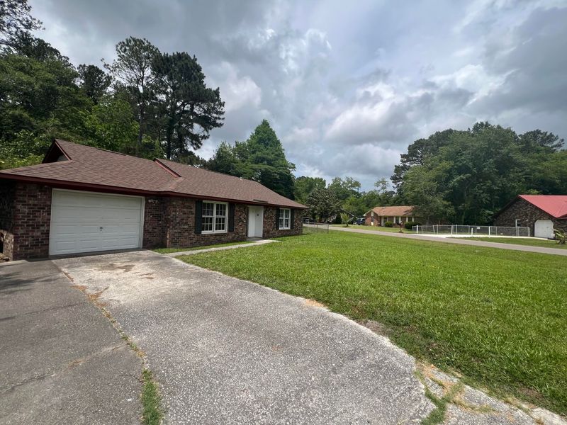 110 Bluebell Ave, Summerville, SC 29483