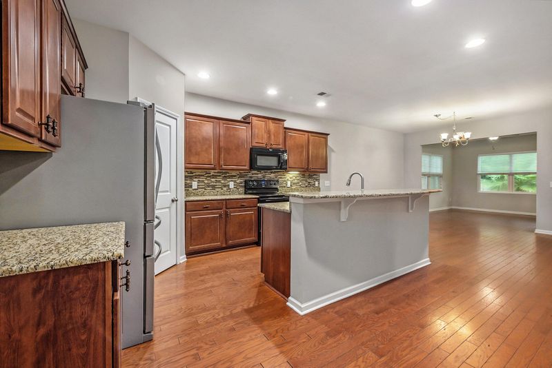 254 Decatur Dr, Summerville, SC 29486