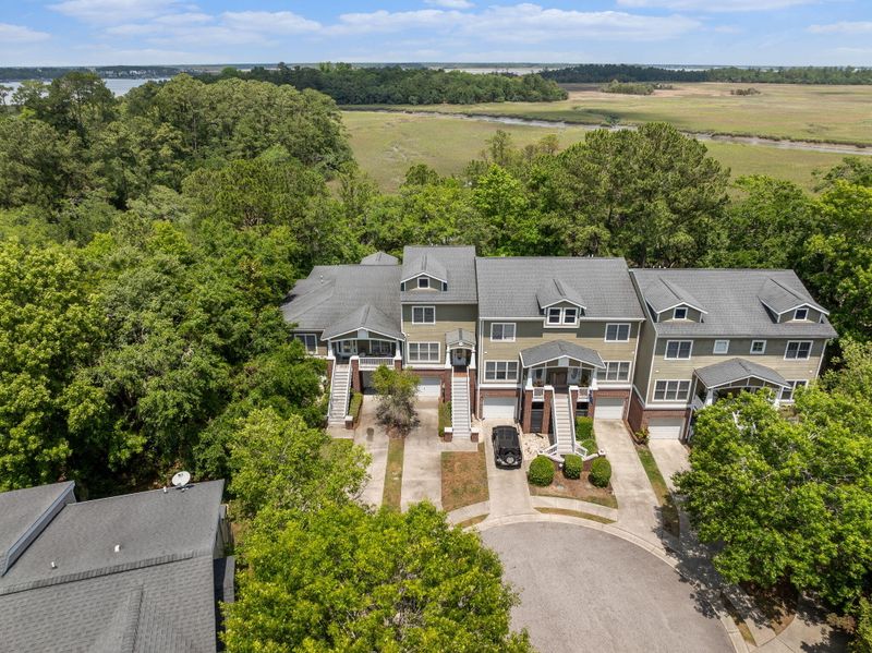129 Marsh Walk Cir, Mount Pleasant, SC 29464