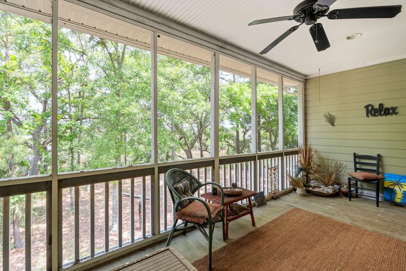 129 Marsh Walk Cir, Mount Pleasant, SC 29464