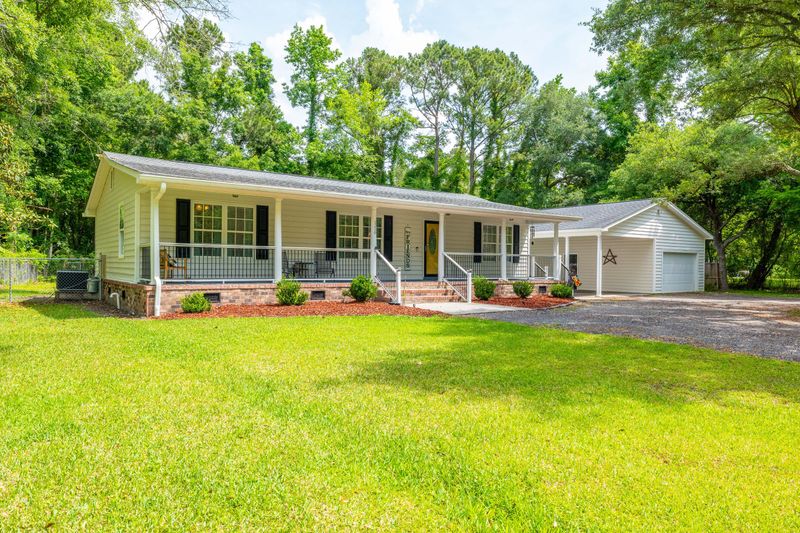 1210 Black Tom Rd, Moncks Corner, SC 29461