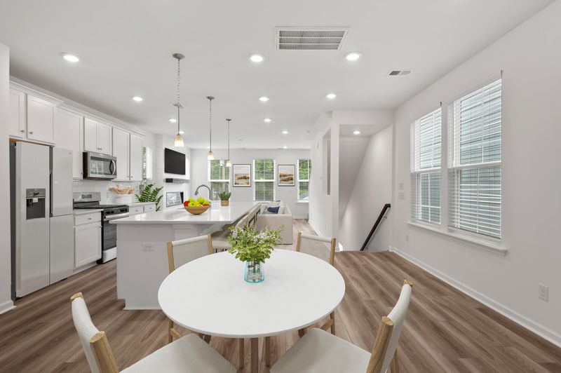 1907 Orangeburg St #4, North Charleston, SC 29405