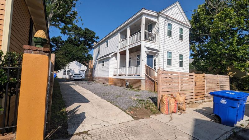 71 Hanover St #3, Charleston, SC 29403