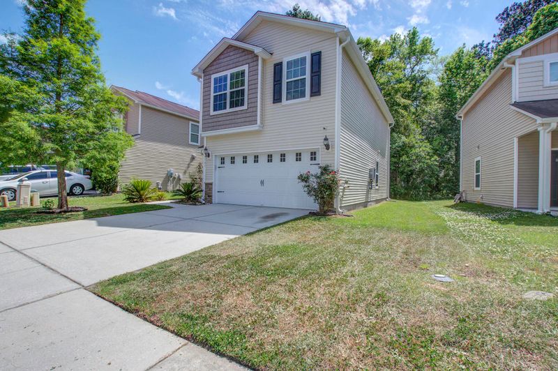 9761 Seed St, Ladson, SC 29456