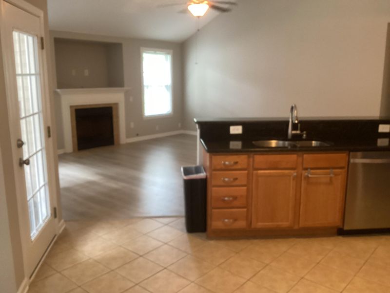 737 Bunkhouse Dr, Charleston, SC 29414