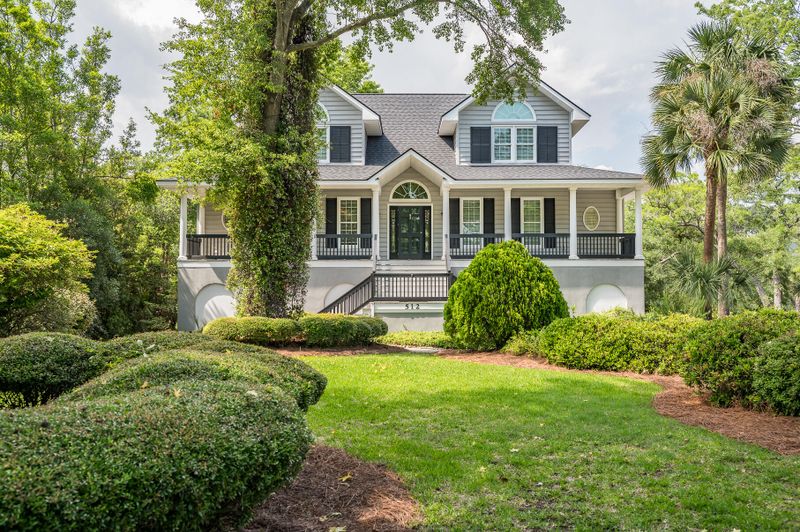 512 Willow Branch Way, Mount Pleasant, SC 29464