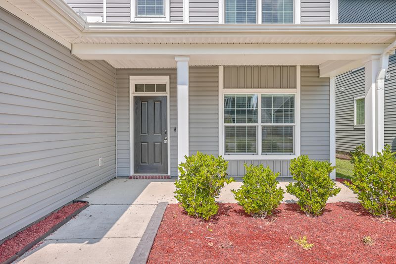 625 Pendleton Dr, Moncks Corner, SC 29461