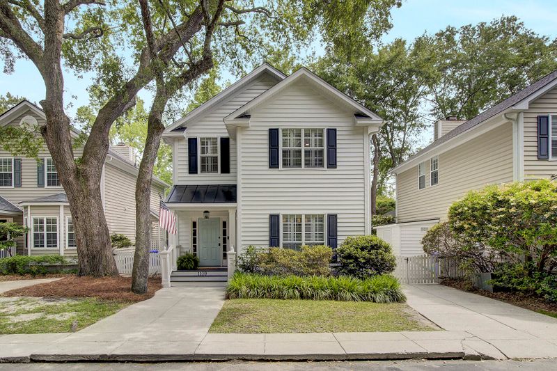 1109 Mathis Ferry Rd, Mount Pleasant, SC 29464
