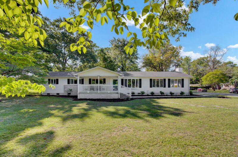 1265 Maxwell St, North Charleston, SC 29405