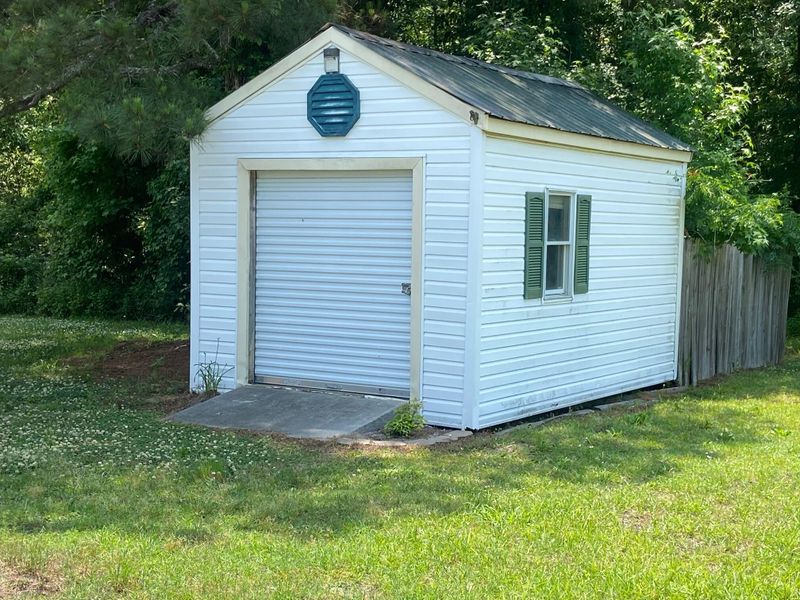 2833 Wire Rd, Saint George, SC 29477