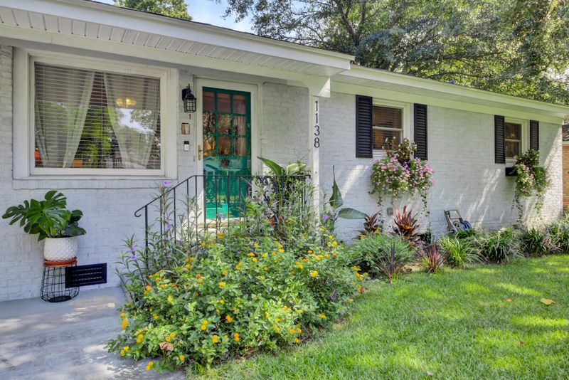 1138 Sherwood St, North Charleston, SC 29405