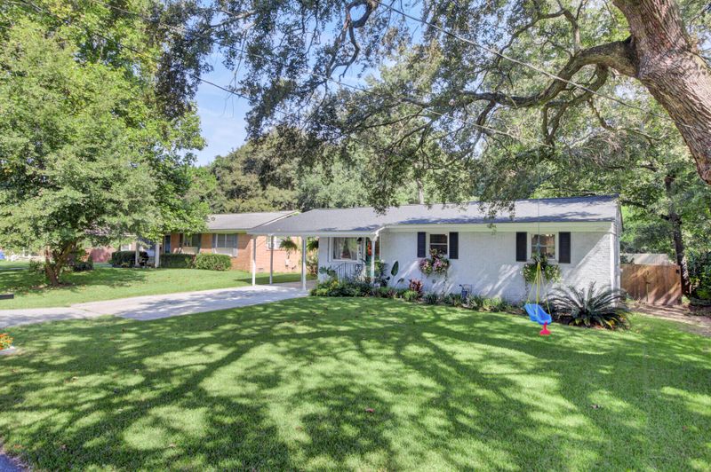 1138 Sherwood St, North Charleston, SC 29405