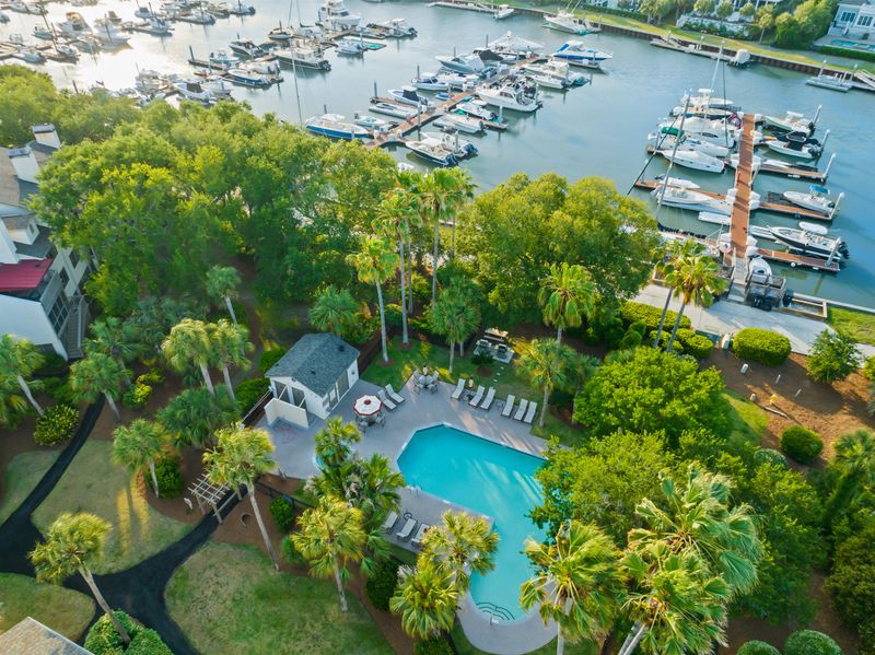 404 Yacht Harbor Ct #404, Isle Of Palms, SC 29451
