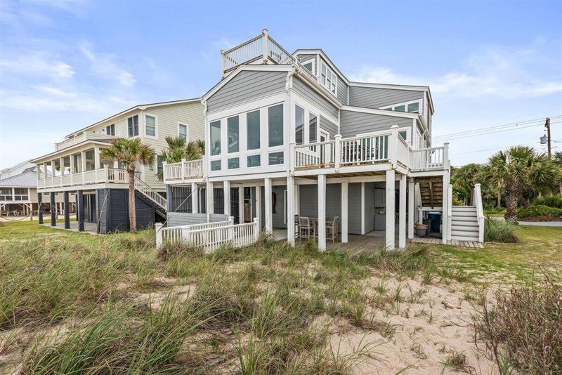 806 Palmetto Blvd, Edisto Island, SC 29438