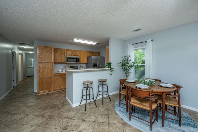 118 Hammerbeck Rd, Summerville, SC 29483