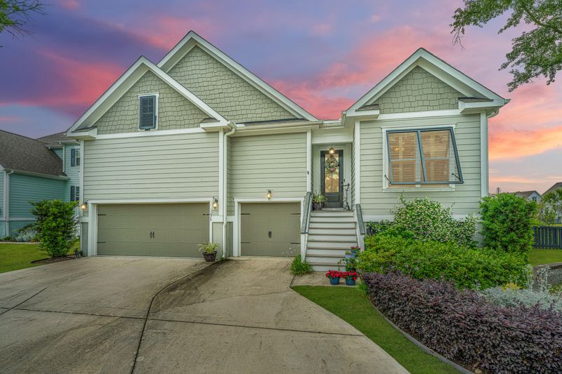 1675 Fort Palmetto Cir, Mount Pleasant, SC 29466