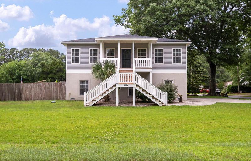 3574 Elaine St, Johns Island, SC 29455