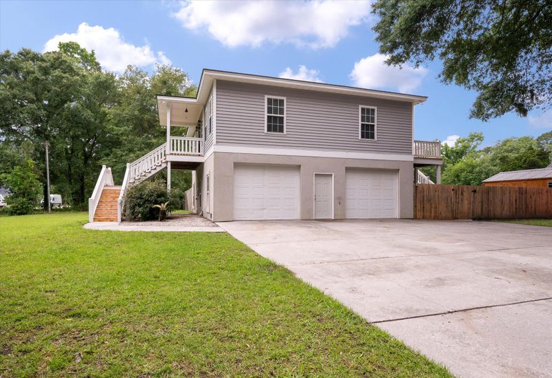 3574 Elaine St, Johns Island, SC 29455