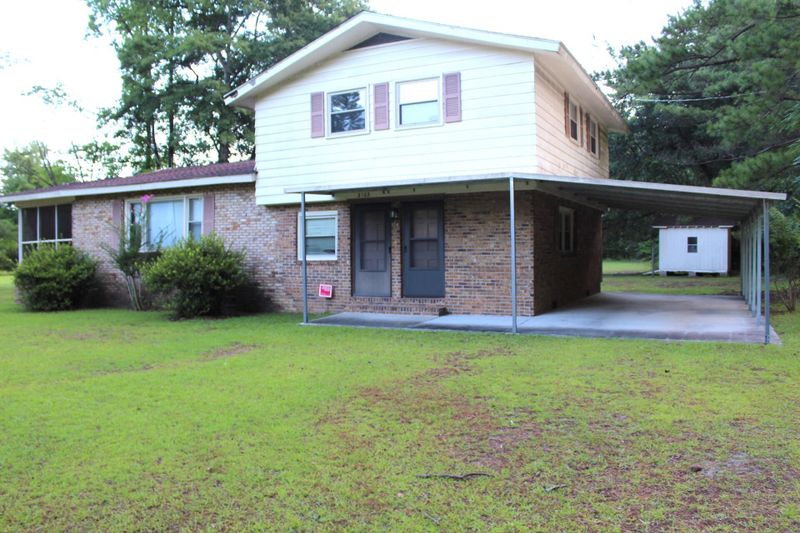 2102 Highway 35, Saint Stephen, SC 29479