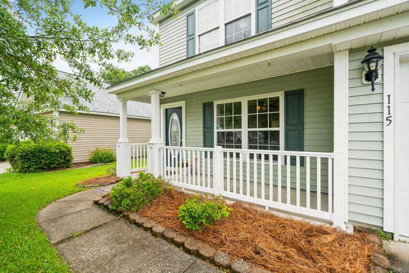 115 Vinca Dr, Goose Creek, SC 29445