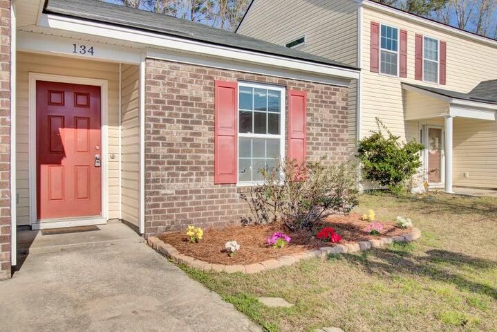 134 Keaton Brook Dr, Summerville, SC 29485