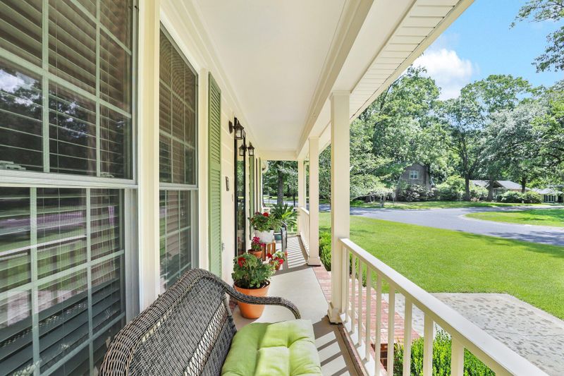 100 Larkspur Ct, Summerville, SC 29485