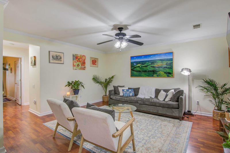 3356 Queensgate Way, Mount Pleasant, SC 29466
