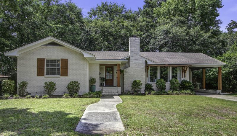 811 Sheldon Rd, Charleston, SC 29407