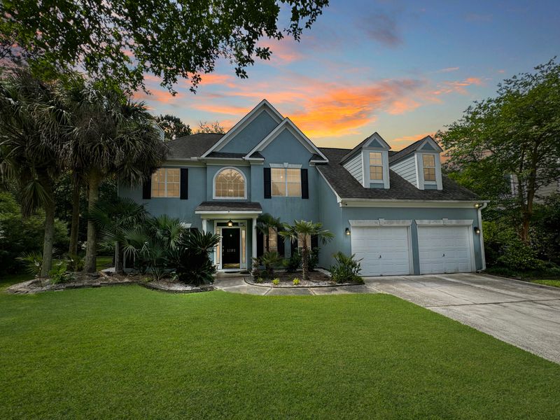 1395 Lakecrest Ct, Mount Pleasant, SC 29466