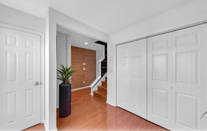 2890 Woodland Park Dr, Mount Pleasant, SC 29466